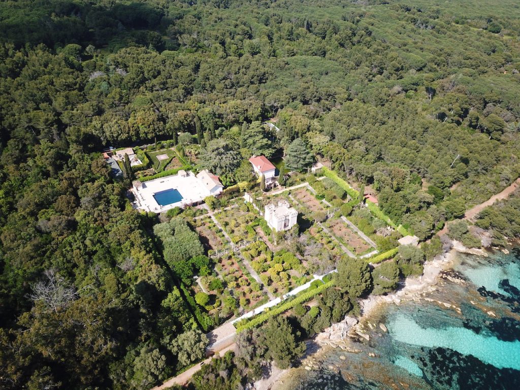 Photo drone le Grand Jardin Îles de Lérins